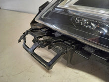 Laden Sie das Bild in den Galerie-Viewer, Frontscheinwerfer Seat Ateca 576941007D Links Scheinwerfer Headlight