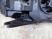 Laden Sie das Bild in den Galerie-Viewer, Frontscheinwerfer Skoda Superb III 3V1941015D Full LED Links Headlight