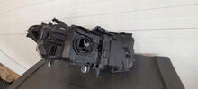 Load image into Gallery viewer, Frontscheinwerfer BMW 5 G31 G30 10391010009 Vorderseite Scheinwerfer Headlight SCH6414424567ws