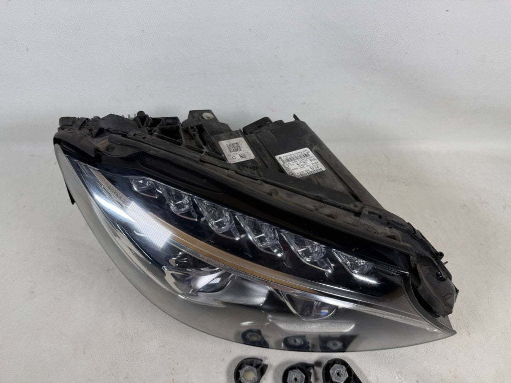 Frontscheinwerfer Mercedes-Benz W205 A2059063204 Rechts Scheinwerfer Headlight SCH9094593919ew