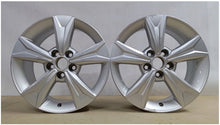 Laden Sie das Bild in den Galerie-Viewer, 1x Alufelge 17 Zoll 6.5" 5x114.3 45ET Glanz PW457-10001 Toyota C-Hr Rim Wheel FEL2575795114jy