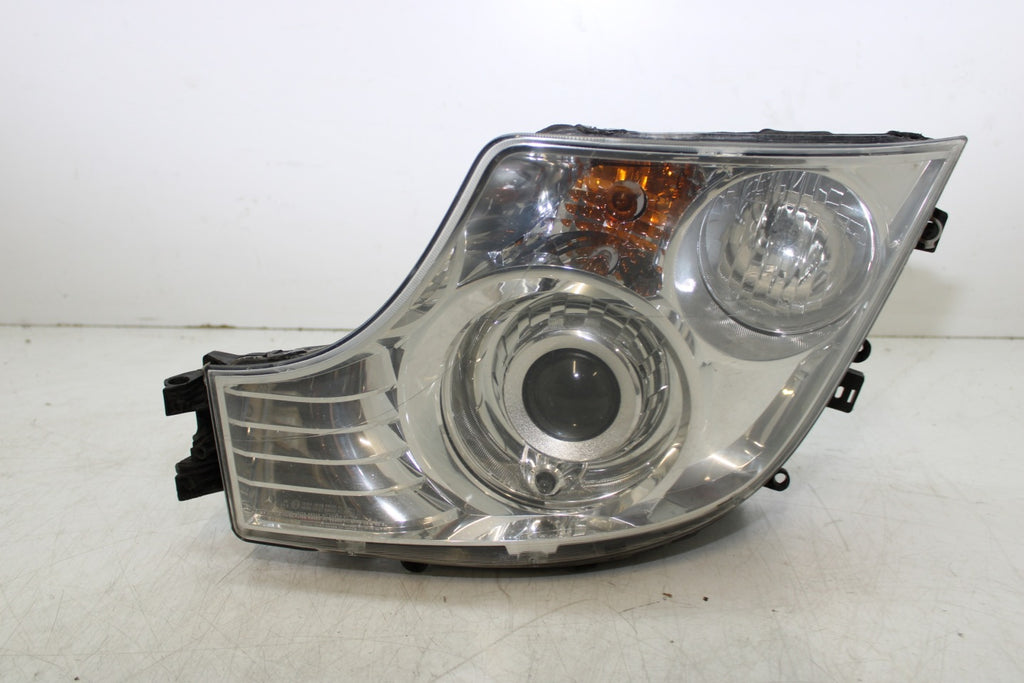 Frontscheinwerfer Mercedes-Benz A9608200639 Xenon Ein Satz Headlight SCH8630825525ka