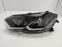 Laden Sie das Bild in den Galerie-Viewer, Frontscheinwerfer VW Polo 2G1941005D Links Scheinwerfer Headlight SCH1226978958np