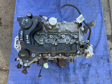 Laden Sie das Bild in den Galerie-Viewer, Motor Peugeot 208 II HN05 10TMA5 1.2 THP 60TKm Benzin Engine Unkomplett