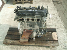 Laden Sie das Bild in den Galerie-Viewer, Motor Ford Mondeo UACA UACC 2.0 140PS 103kW 85TKm Hybrid Engine Unkomplett MOT7620650652zj