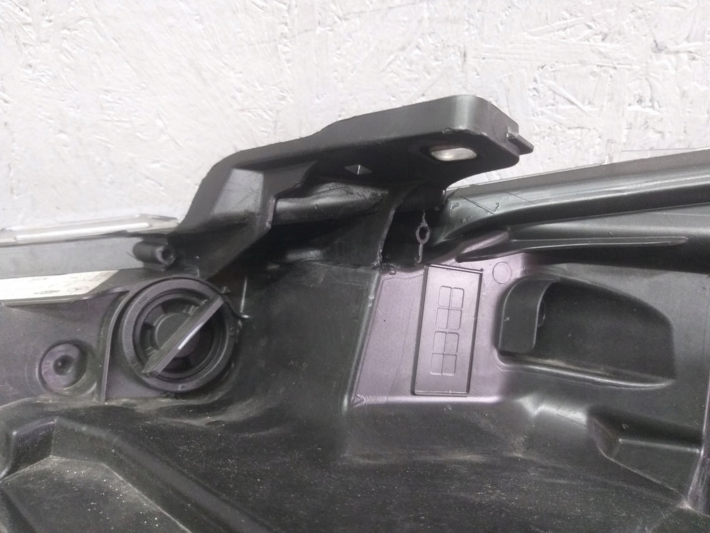 Frontscheinwerfer Mercedes-Benz Vito W447 A4479067800 Rechts Headlight