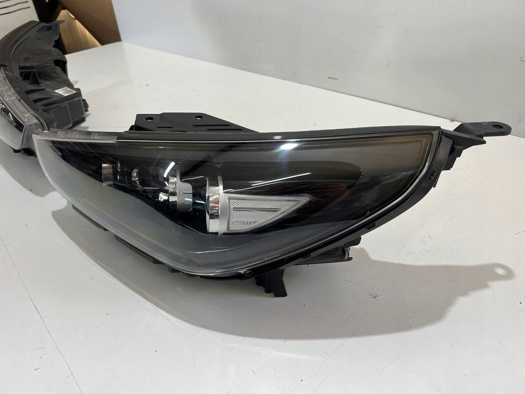 Frontscheinwerfer Hyundai I30 III 92102-S0100 Full LED Ein Satz Headlight SCH9983936223if