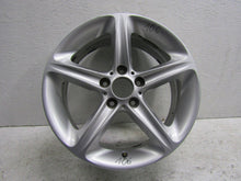 Laden Sie das Bild in den Galerie-Viewer, 1x Alufelge 18 Zoll 7.0" 49ET 6779800 BMW 1 E88 E82 Rim Wheel FEL6676051091fd