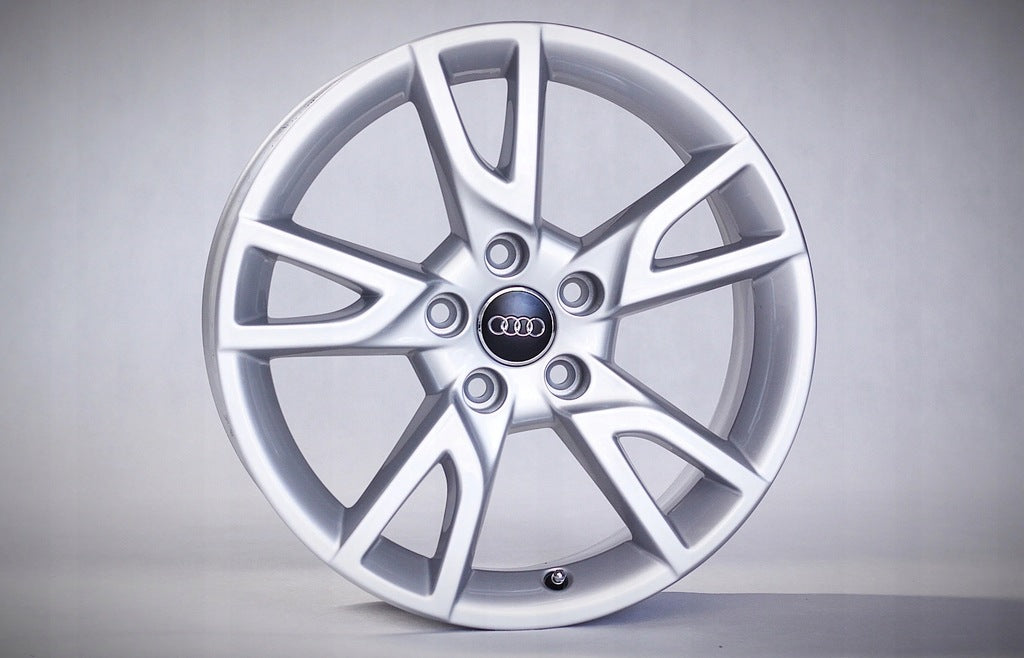 4x Alufelge 17 Zoll 6.5" 5x112 33ET Glanz Silber 8U0071497 Audi Q3 Rim Wheel FEL9856973142cu