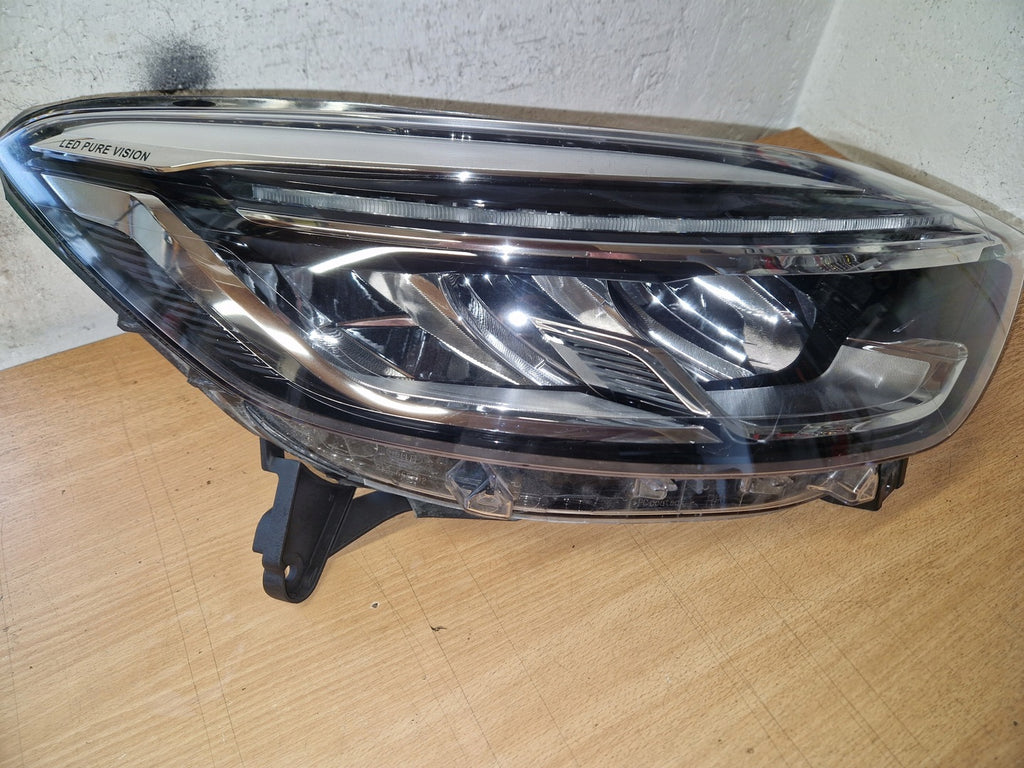 Frontscheinwerfer Renault Captur I 260100400R LED Rechts Scheinwerfer Headlight