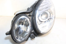 Laden Sie das Bild in den Galerie-Viewer, Frontscheinwerfer Mercedes-Benz W211 E4143901 Links Scheinwerfer Headlight SCH1645989005nh