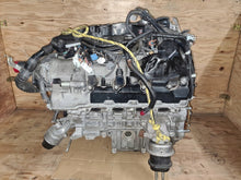 Laden Sie das Bild in den Galerie-Viewer, Motor Lexus Ls F4 2UR-FSE 5.0 80TKm 2013 Benzin Engine Komplett MOT1387773447aj