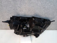 Laden Sie das Bild in den Galerie-Viewer, Frontscheinwerfer Ford Ecosport MN1513E015GB Links Scheinwerfer Headlight SCH5061420300ee