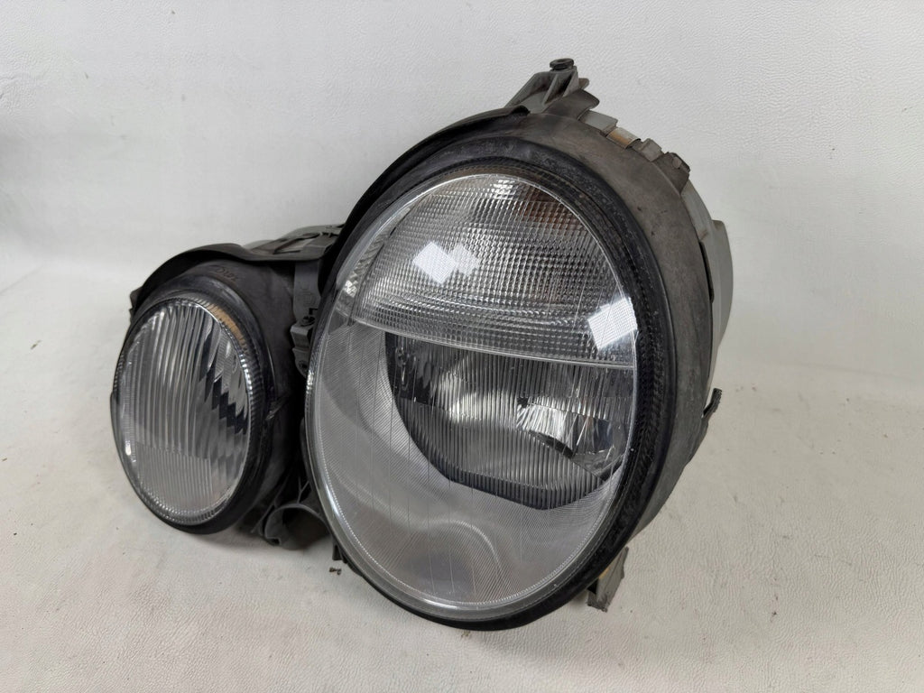 Frontscheinwerfer Mercedes-Benz W210 A2108203461 Links Scheinwerfer Headlight SCH3586427889gl