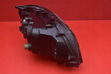 Load image into Gallery viewer, Frontscheinwerfer Volvo V70 30698835 Links Scheinwerfer Headlight SCH5538126544yz