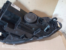 Laden Sie das Bild in den Galerie-Viewer, Frontscheinwerfer VW Golf VIII 5H1941005B LED Ein Stück (Rechts oder Links) SCH2499444141xu