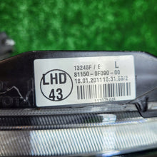 Laden Sie das Bild in den Galerie-Viewer, Frontscheinwerfer Toyota Verso 81150-0F090 Links Scheinwerfer Headlight SCH9213400991ea