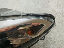 Laden Sie das Bild in den Galerie-Viewer, Frontscheinwerfer BMW F22 F23 7304461 Ein Stück (Rechts oder Links) Headlight SCH3601263824xb