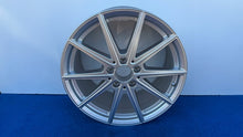 Laden Sie das Bild in den Galerie-Viewer, 1x Alufelge 18 Zoll 9.0" 5x112 67ET A1784010100 Mercedes-Benz Cla Rim Wheel FEL4745918089bn