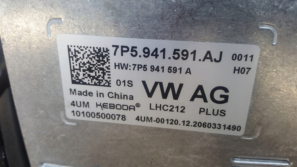 Frontscheinwerfer Skoda Fabia III 6V1941015F 030111523101 LED Links Headlight