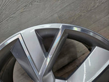 Load image into Gallery viewer, 1x Alufelge 19 Zoll 565601025F Skoda Kodiaq Rim Wheel FEL7235819602vr