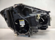 Laden Sie das Bild in den Galerie-Viewer, Frontscheinwerfer Mercedes-Benz W176 A1768201161 Xenon Links Headlight SCH9234008120uz