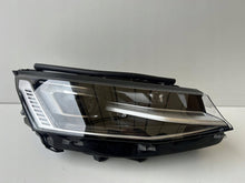 Load image into Gallery viewer, Frontscheinwerfer VW T7 7T1941082E Rechts Scheinwerfer Headlight SCH8555920428mr