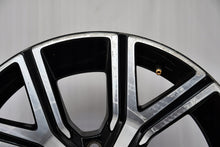 Laden Sie das Bild in den Galerie-Viewer, 1x Alufelge 17 Zoll 7.0&quot; 5x108 40 5ET Glanz Silber 32271987 Volvo Rim Wheel
