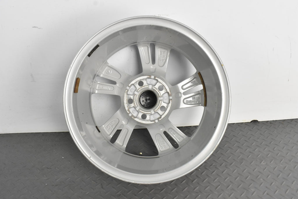 1x Alufelge 15 Zoll 6.0" 5x100 38ET Silber 6V0601025H Skoda Fabia III Roomster