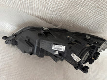 Load image into Gallery viewer, Frontscheinwerfer Seat Leon 5F1941008J Full LED Rechts Scheinwerfer Headlight