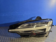 Load image into Gallery viewer, Frontscheinwerfer Volvo S60 V60 32228866 LED Links Scheinwerfer Headlight SCH4401711240ov