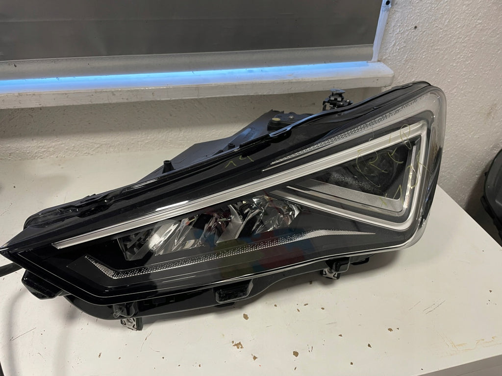 Frontscheinwerfer Seat Tarraco 5FJ941007E 90143460 LED Links Headlight SCH3787329032iy
