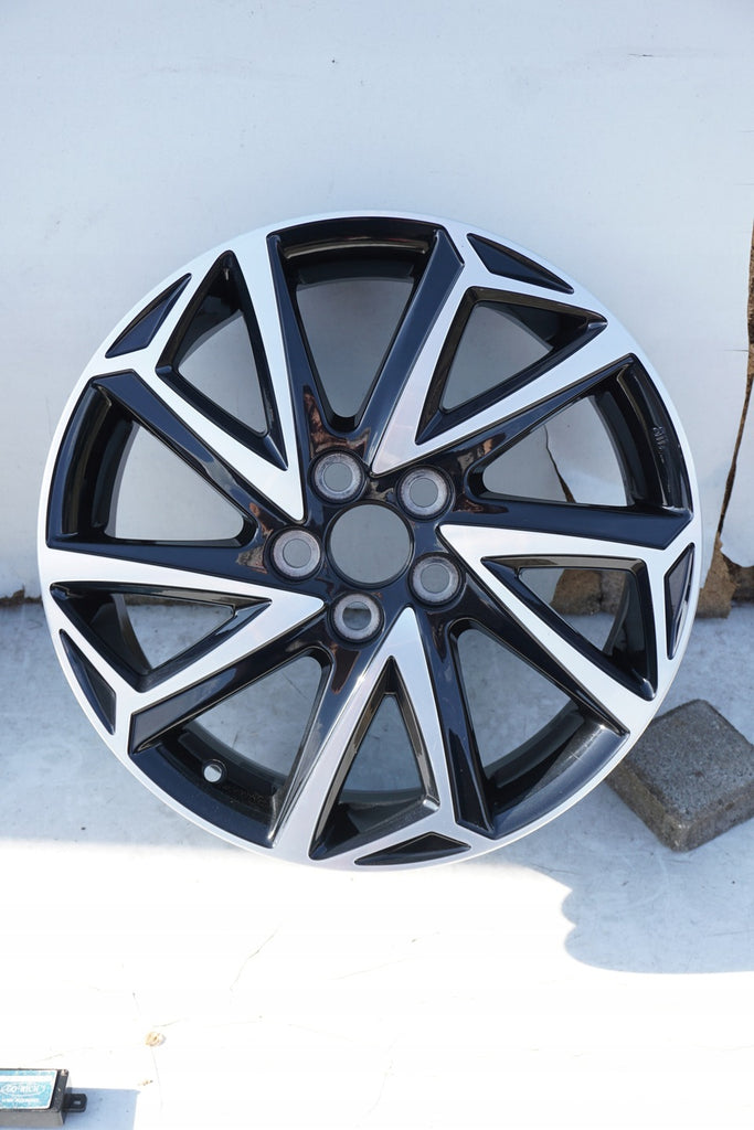 1x Alufelge 16 Zoll 6.0" 5x100 50ET PW457-0D004 Toyota X Rim Wheel