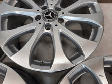 Laden Sie das Bild in den Galerie-Viewer, 4x Alufelge 18 Zoll 8.0" 5x112 43ET Glanz Silber A2134011100 Mercedes-Benz W213 FEL9224160139sc