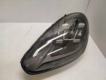 Laden Sie das Bild in den Galerie-Viewer, Frontscheinwerfer Porsche Cayenne 7P5941035K Full LED Links Headlight SCH2663358518ka
