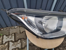 Load image into Gallery viewer, Frontscheinwerfer Hyundai I20 Rechts Scheinwerfer Headlight SCH6398486645mk