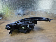 Laden Sie das Bild in den Galerie-Viewer, Frontscheinwerfer Toyota Highlander 10000-8A06K Rechts Scheinwerfer Headlight SCH1554600072uo