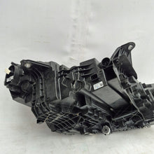 Laden Sie das Bild in den Galerie-Viewer, Frontscheinwerfer BMW 2 U06 5A42247-01 Links Scheinwerfer Headlight SCH6756639007ki
