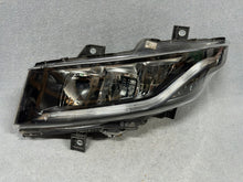 Laden Sie das Bild in den Galerie-Viewer, Frontscheinwerfer Iveco I 5803191962 LED Links Scheinwerfer Headlight SCH5455744133jg