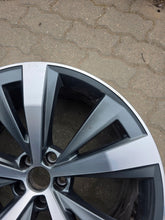 Load image into Gallery viewer, 1x Alufelge 21 Zoll 10.0" 5x112 20ET Glanz Grau 4M8601025AA Audi Q8 Mg Rim Wheel FEL6704680443ap