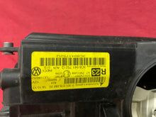 Load image into Gallery viewer, Frontscheinwerfer VW Passat Cc 3C8941752Q Xenon Rechts Scheinwerfer Headlight SCH2744041172ev