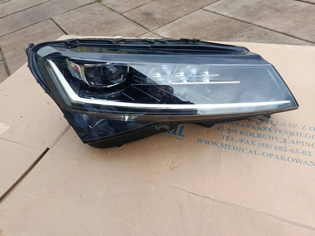 Frontscheinwerfer Skoda Superb III 3V1941016D Rechts Scheinwerfer Headlight SCH7904501797eb