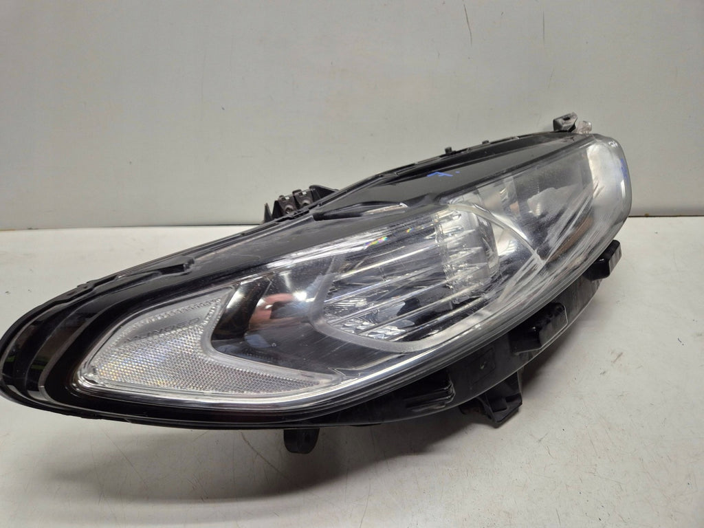 Frontscheinwerfer Ford Mondeo DS7313W029 Rechts Scheinwerfer Headlight SCH1641426404cp