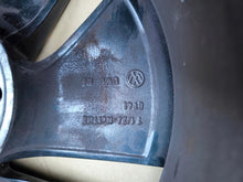 Laden Sie das Bild in den Galerie-Viewer, 1x Alufelge 17 Zoll 7.5" 5x112 41ET Glanz 3J0601025B VW Passat Rim Wheel FEL5201623608mn