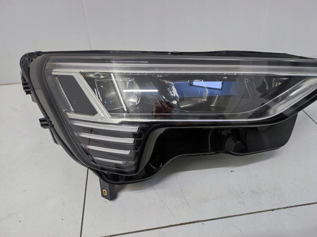 Frontscheinwerfer Audi E-Tron Etron 4KE941040 LED Rechts Scheinwerfer Headlight SCH4476463718pb