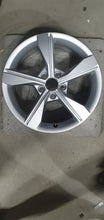 Laden Sie das Bild in den Galerie-Viewer, 1x Alufelge 17 Zoll 7.5" 5x112 38ET Glanz Silber 8W0601025EH Audi A4 Rim Wheel FEL6610928656xt