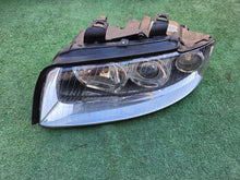 Laden Sie das Bild in den Galerie-Viewer, Frontscheinwerfer Audi A4 B6 8E0941003S Xenon Links Scheinwerfer Headlight SCH5159437923yg