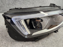 Laden Sie das Bild in den Galerie-Viewer, Frontscheinwerfer Mercedes-Benz Cls A2579062902SCZ LED Links Headlight SCH3267158869eq