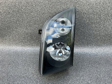 Load image into Gallery viewer, Frontscheinwerfer VW Crafter 2E1941005 Links Scheinwerfer Headlight SCH3883815017nh