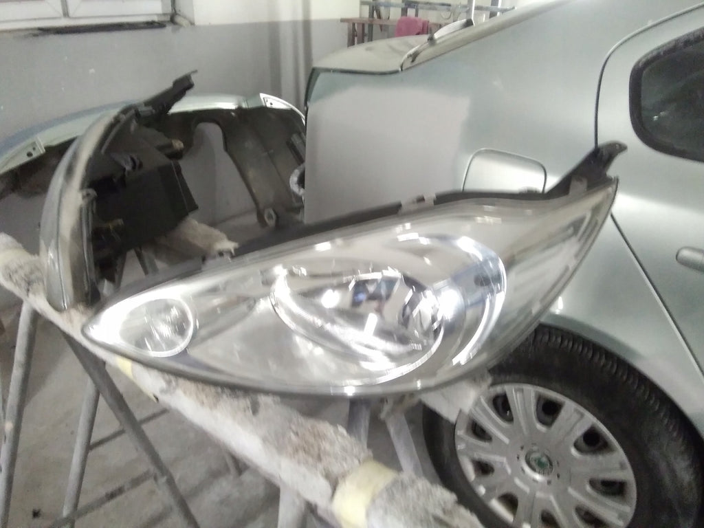 Frontscheinwerfer Ford Ka Ru8 Ein Stück (Rechts oder Links) Headlight